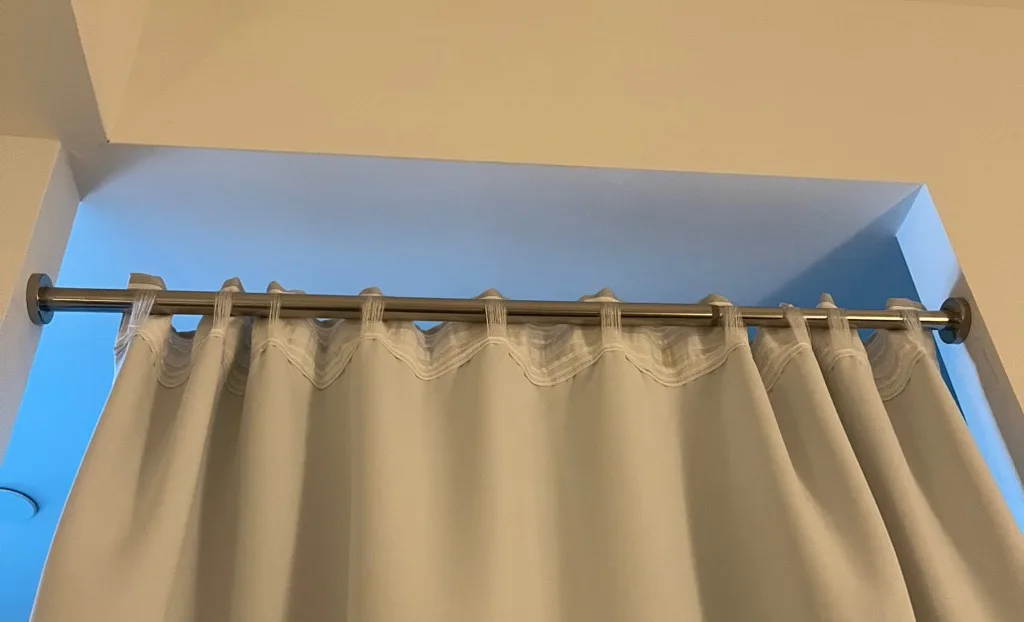 Curtain Rod thumbnail