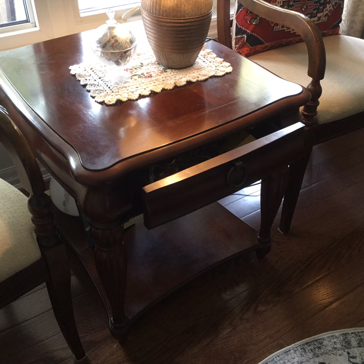 Set of 2 chairs & a table - photo 2