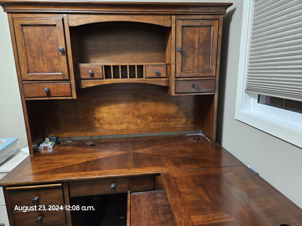 Corner Desk with Hutch - photo 4