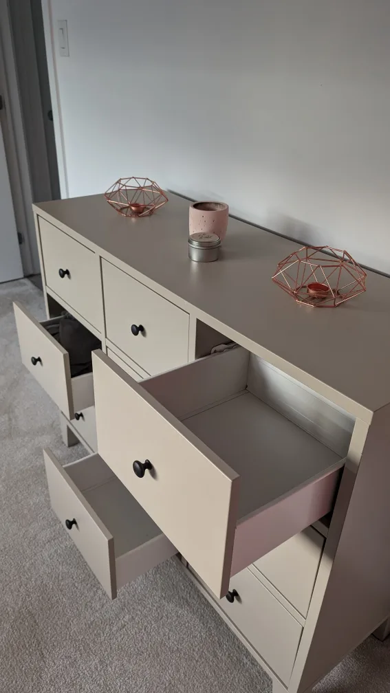 IKEA Bryggja 9 drawer dresser image indicator(2)