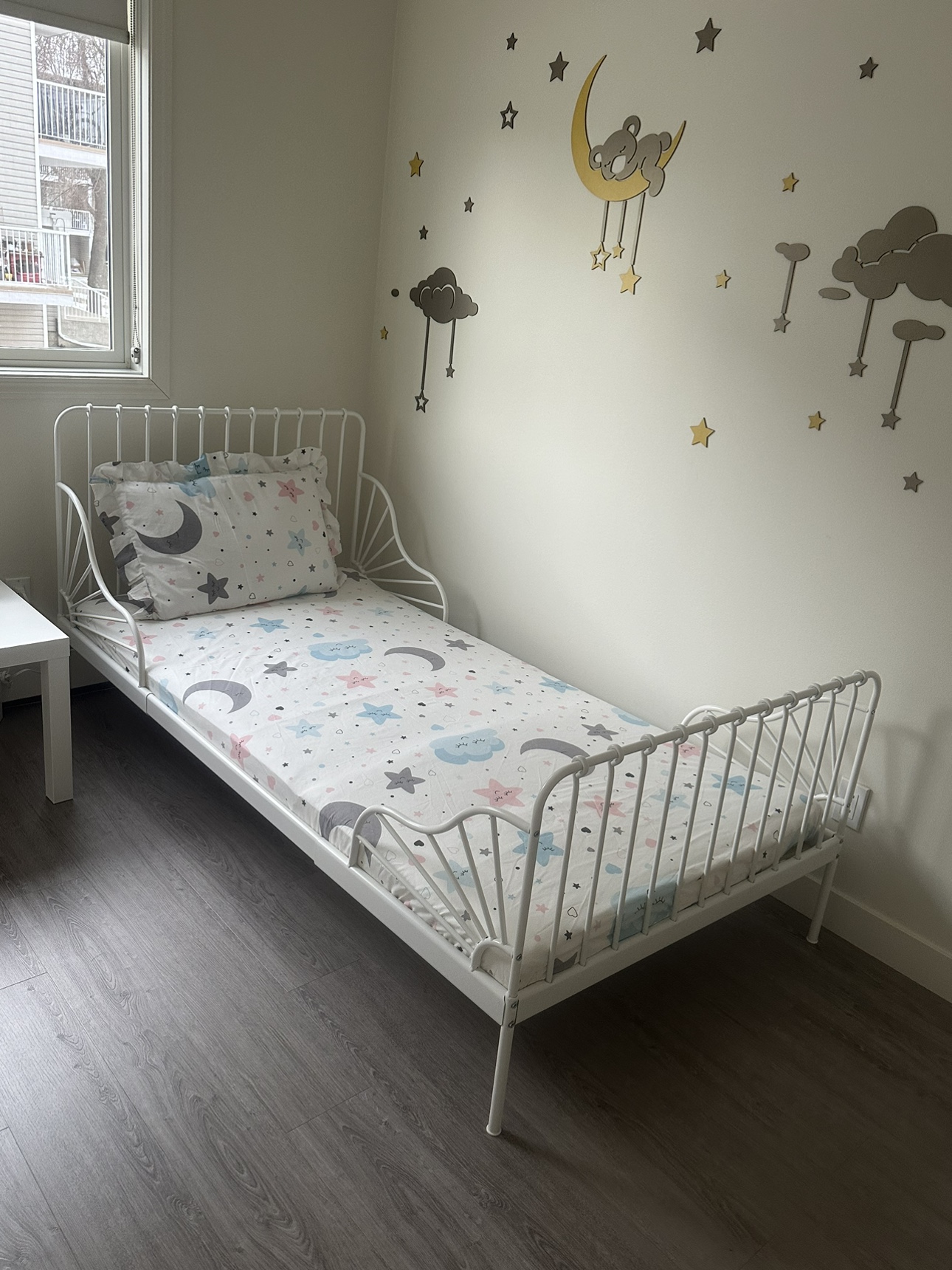 White Metal Toddler Bed Frame