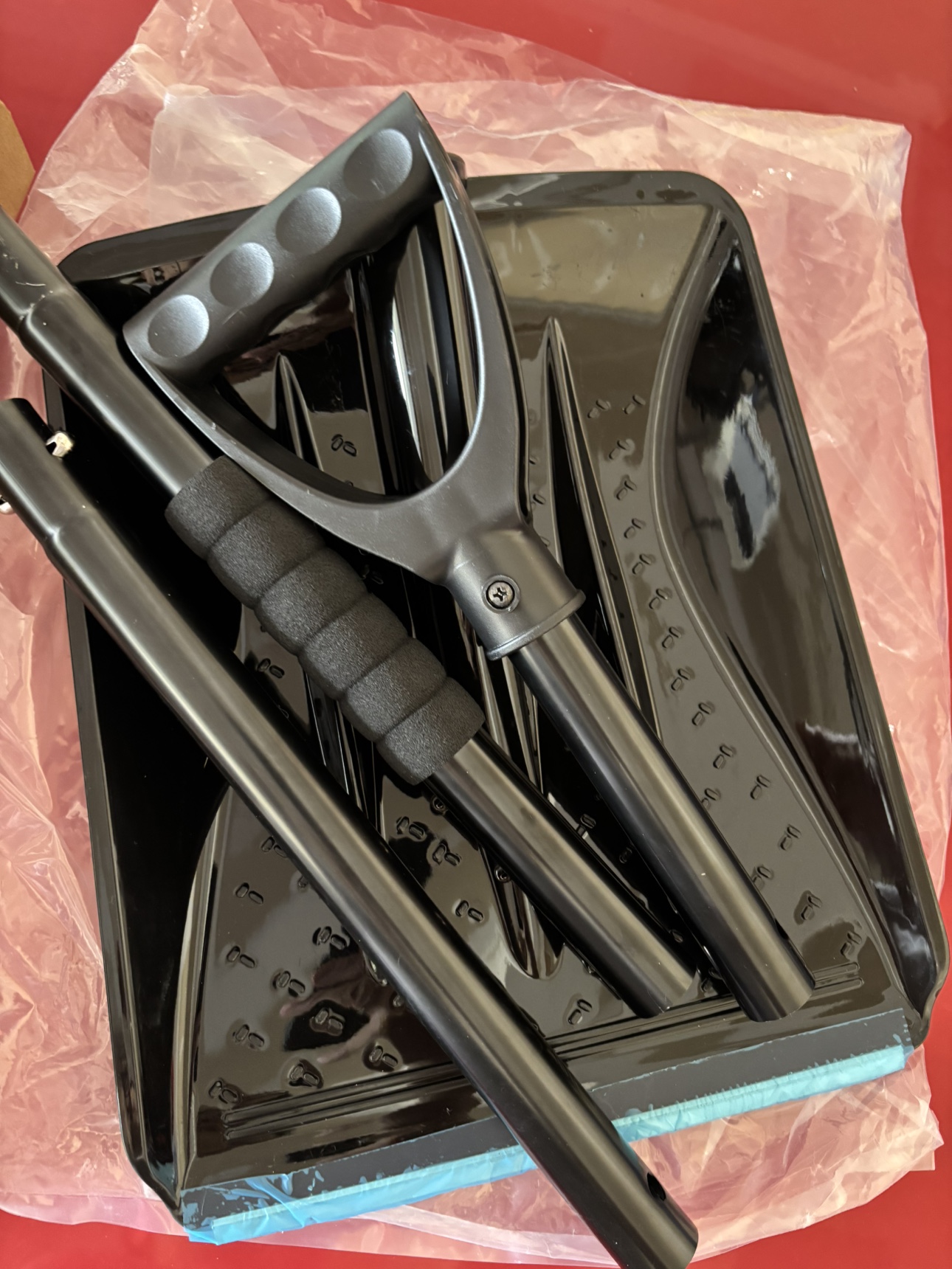 Detachable Snow Shovel - photo 3