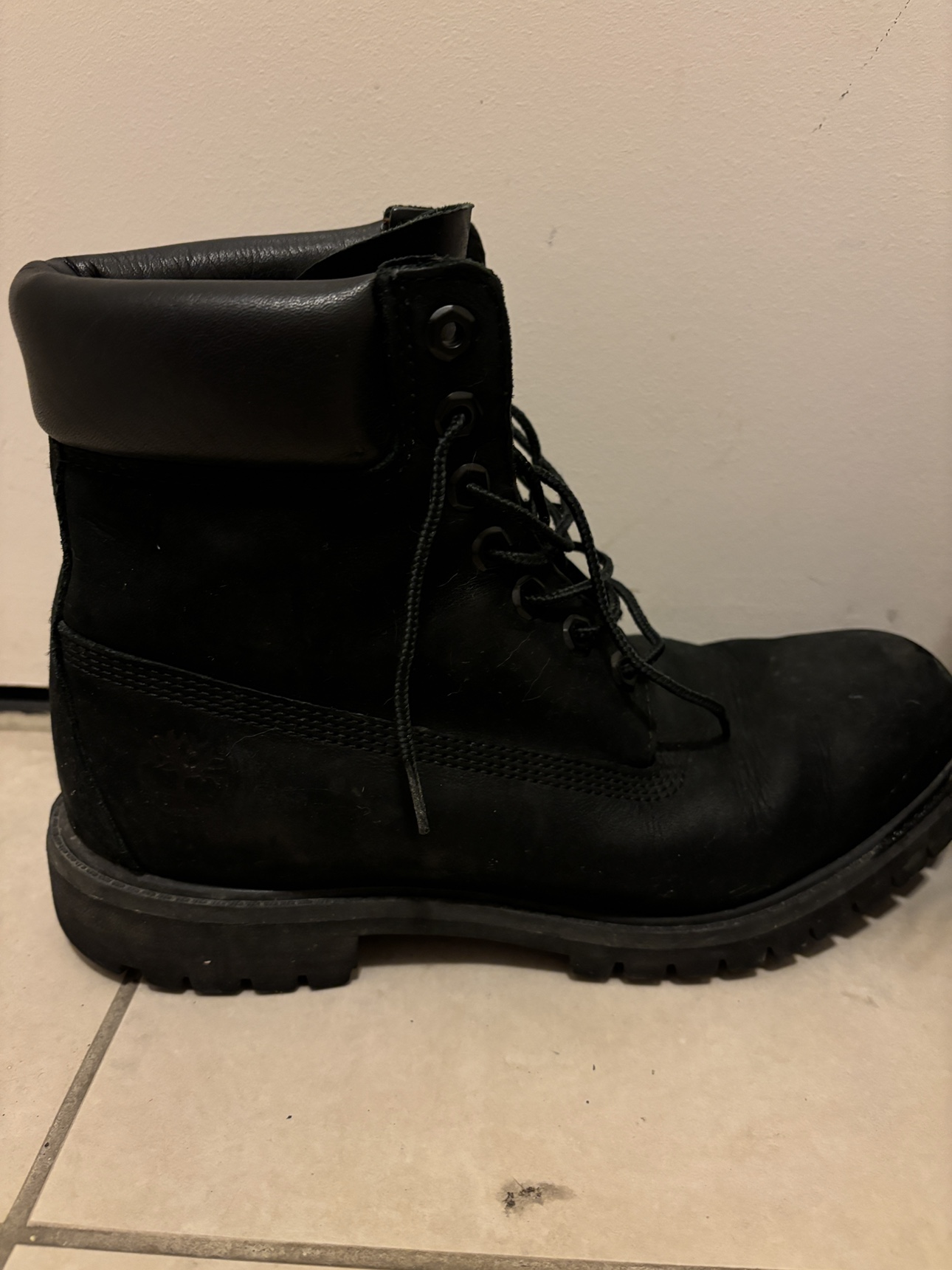 Men's Black Timberland Boots Size 9 - photo 2