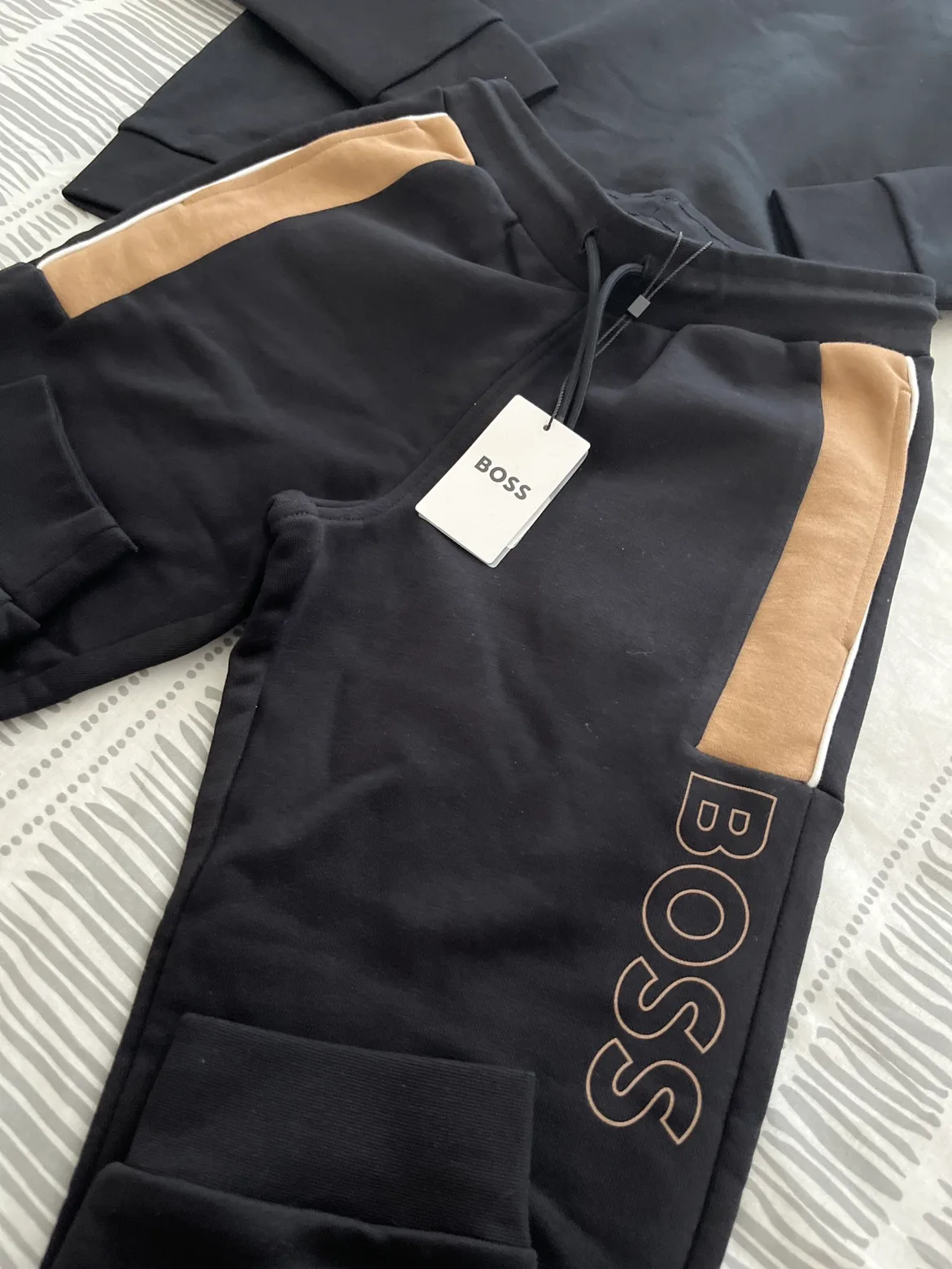 Youth Boss by Hugo Boss tracksuit image indicator(2)