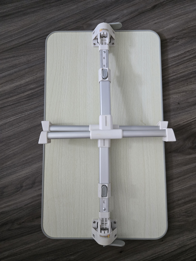 Adjustable Laptop Table - photo 2