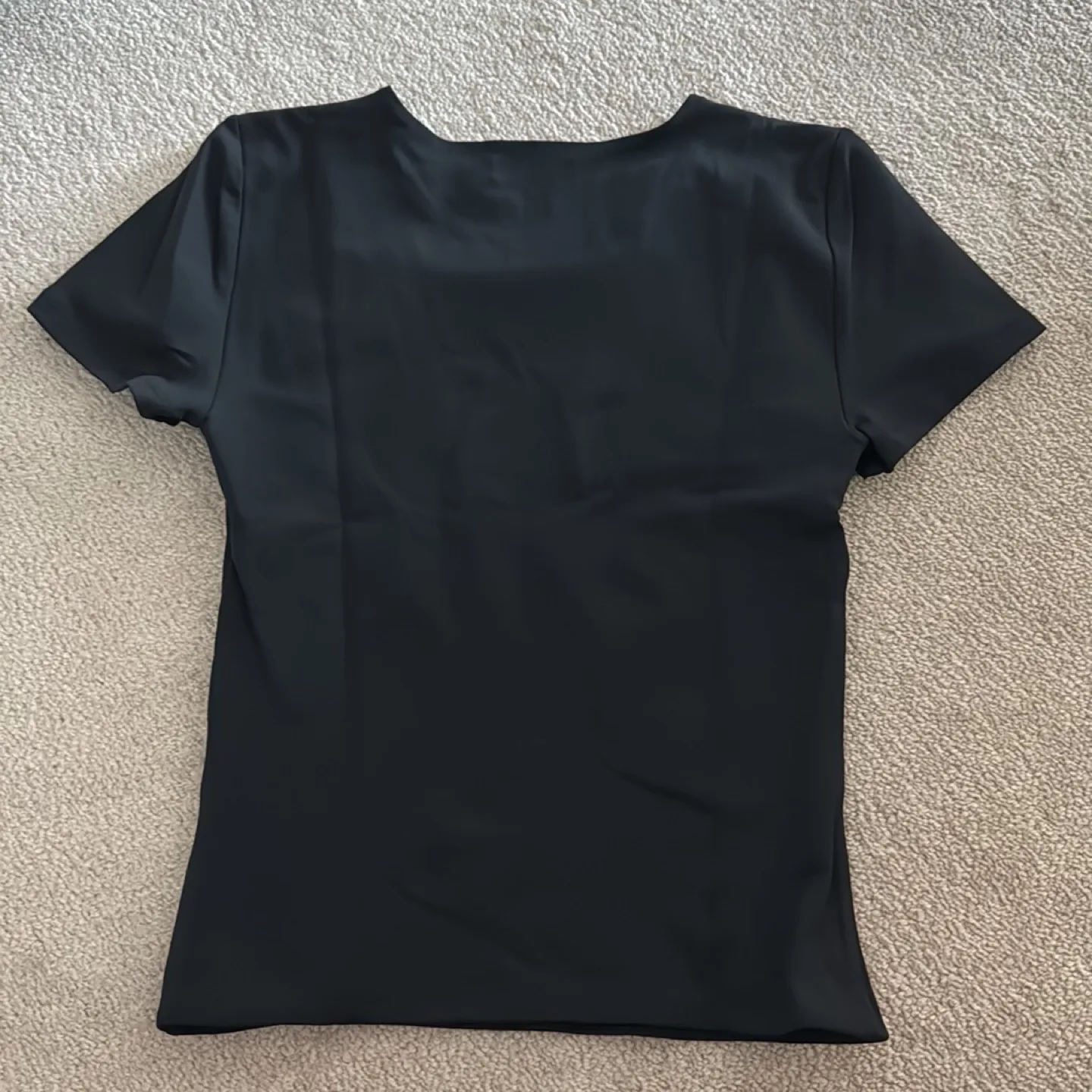Aritzia | Contour Tee Crew Neck image indicator(4)