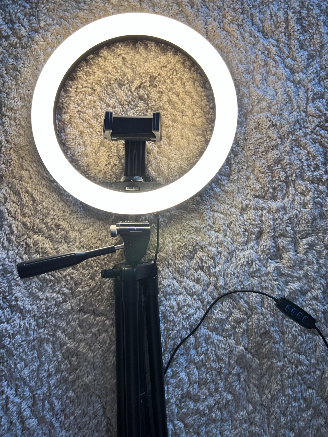 Ring Light with Tripod and Remote - photo 5