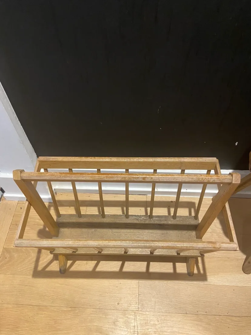 Vintage Wooden Magazine Rack image indicator(2)