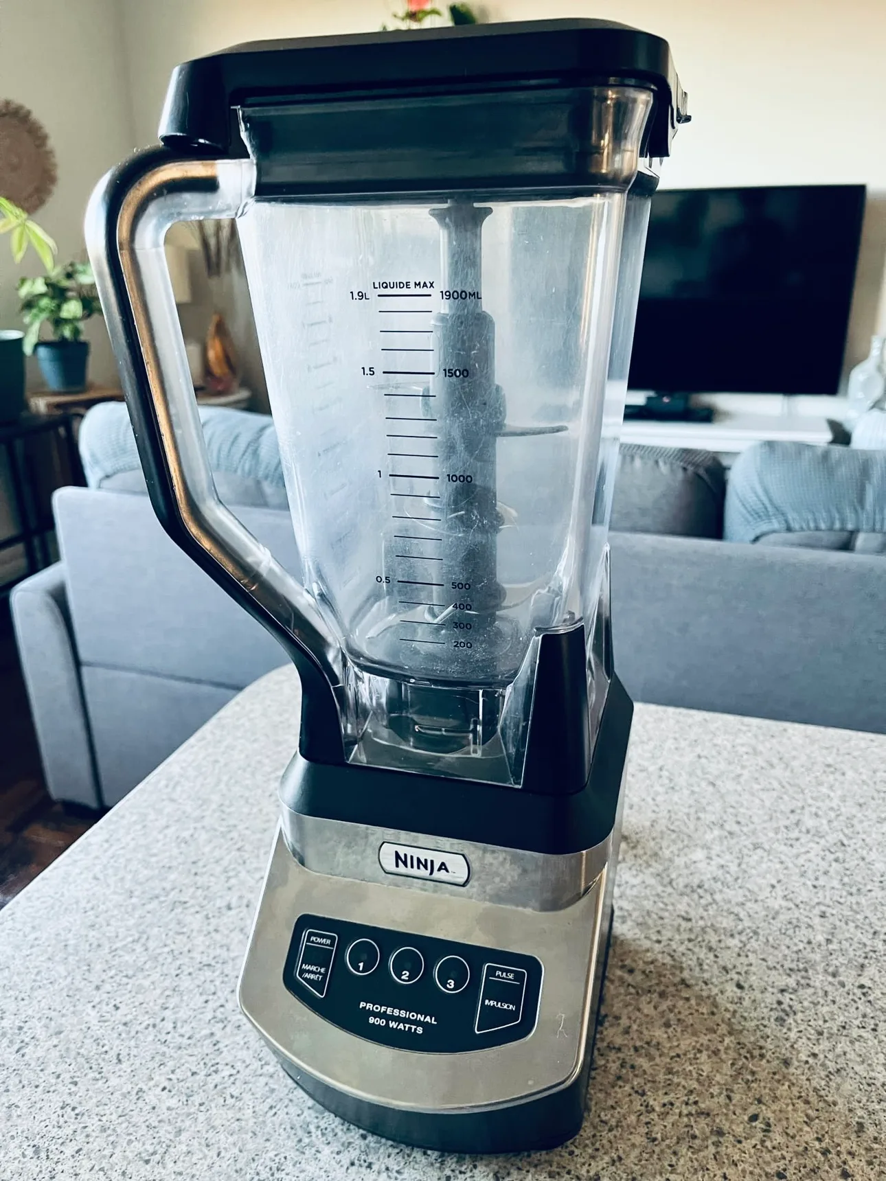 Ninja Professional Blender 900 Watts 72oz thumbnail