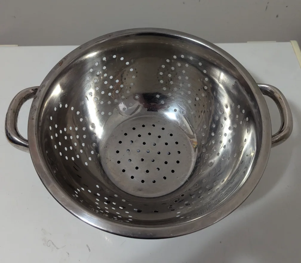 Free Stainless Steel Colander / Strainer #freecycle image indicator(2)