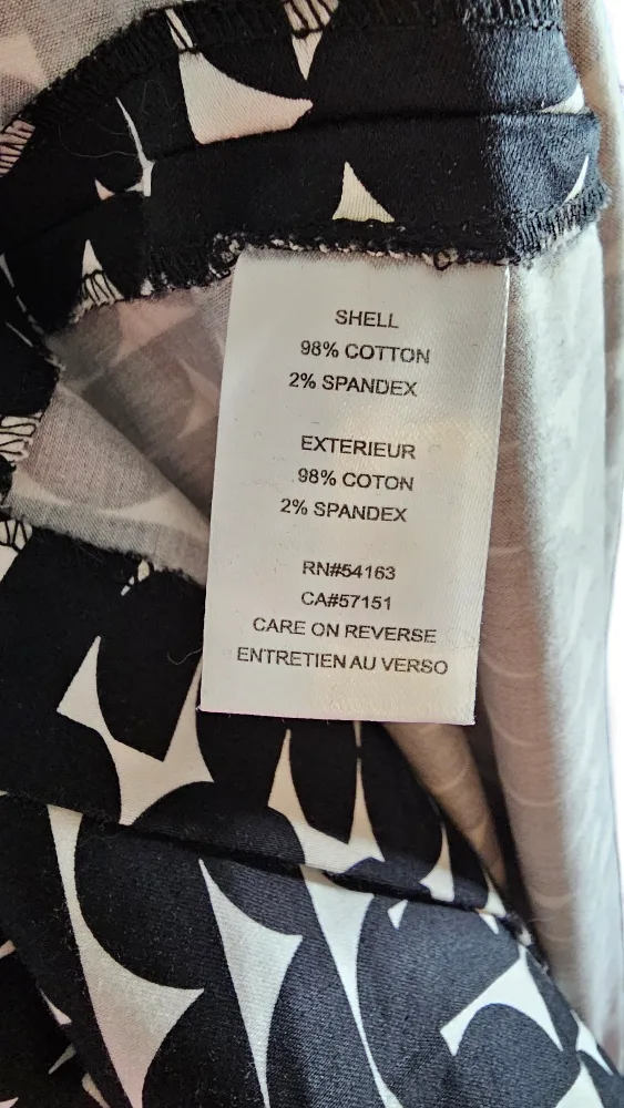 Calvin Klein Black and White Geometric Print Fit and Flare Dress image indicator(9)