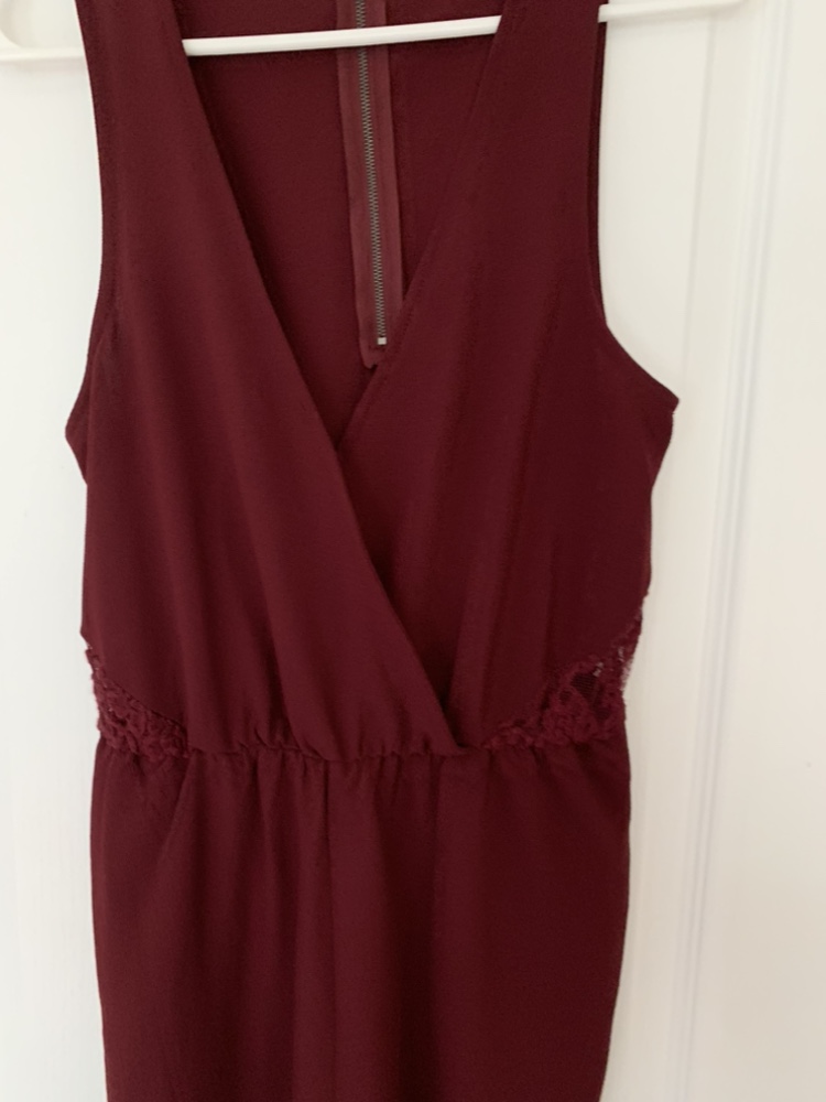 New Burgundy Jumpsuit size medium - photo 3