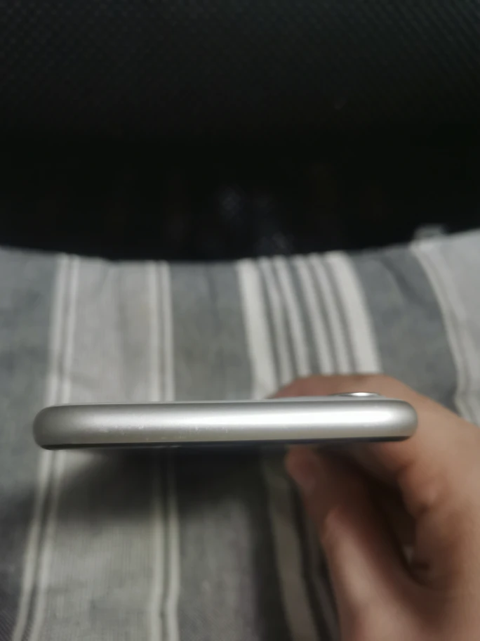 iPhone 11 64GB White - Unlocked - photo 5