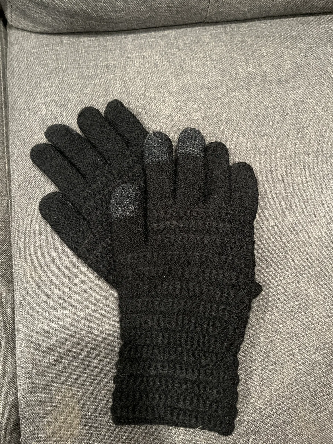 NEW Touchscreen Gloves thumbnail