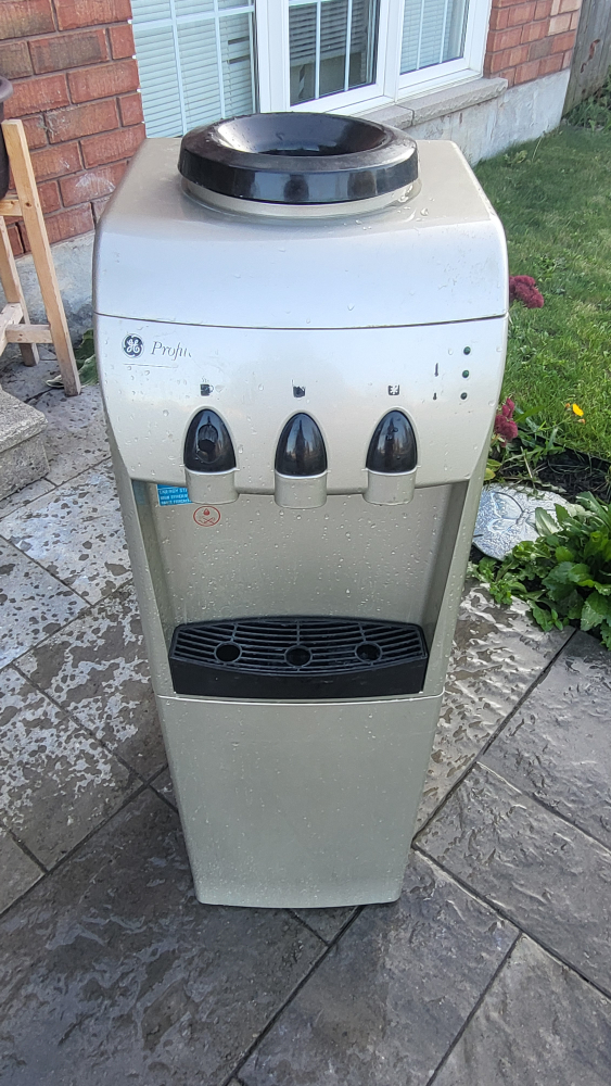 Profine Water Dispenser with Mini Fridge - photo 4