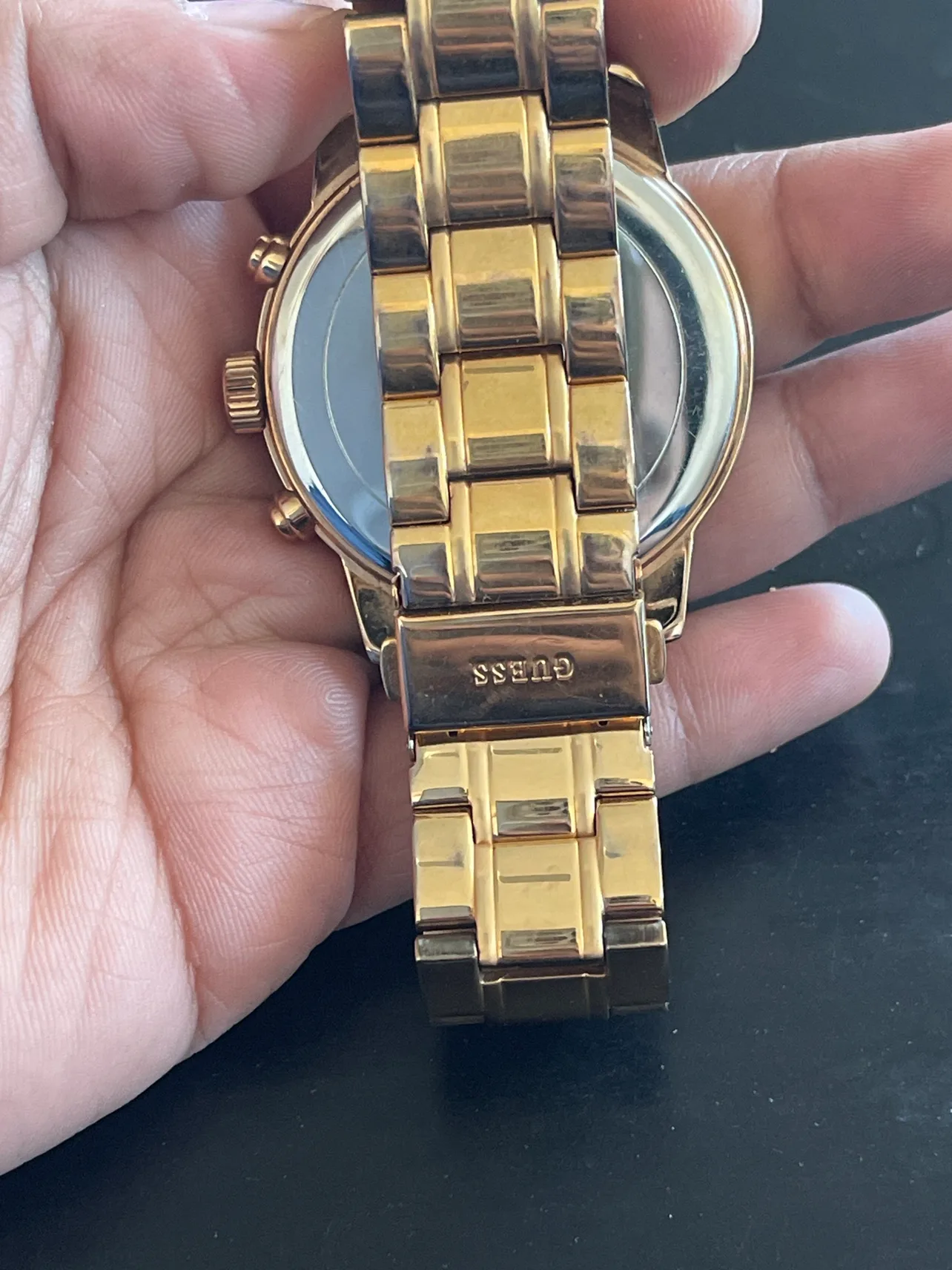 Rose Gold Guess Watch image indicator(2)