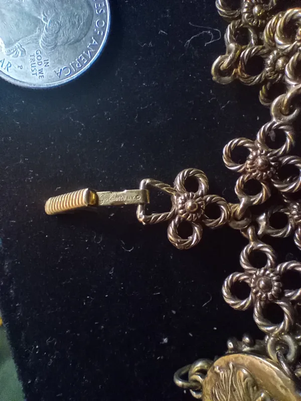 Vintage Cameo Necklace image indicator(4)