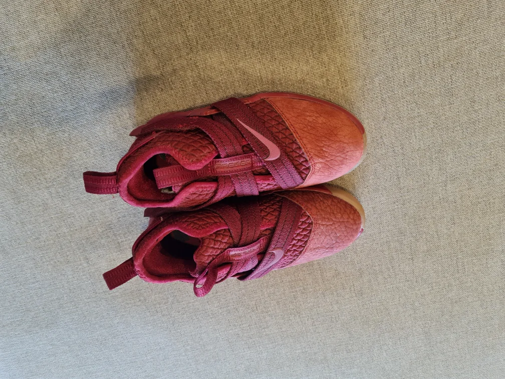 Nike LeBron Soldier 11 Kids Shoes image indicator(4)