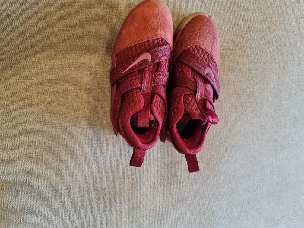 Nike LeBron Soldier 11 Kids Shoes image indicator(5)