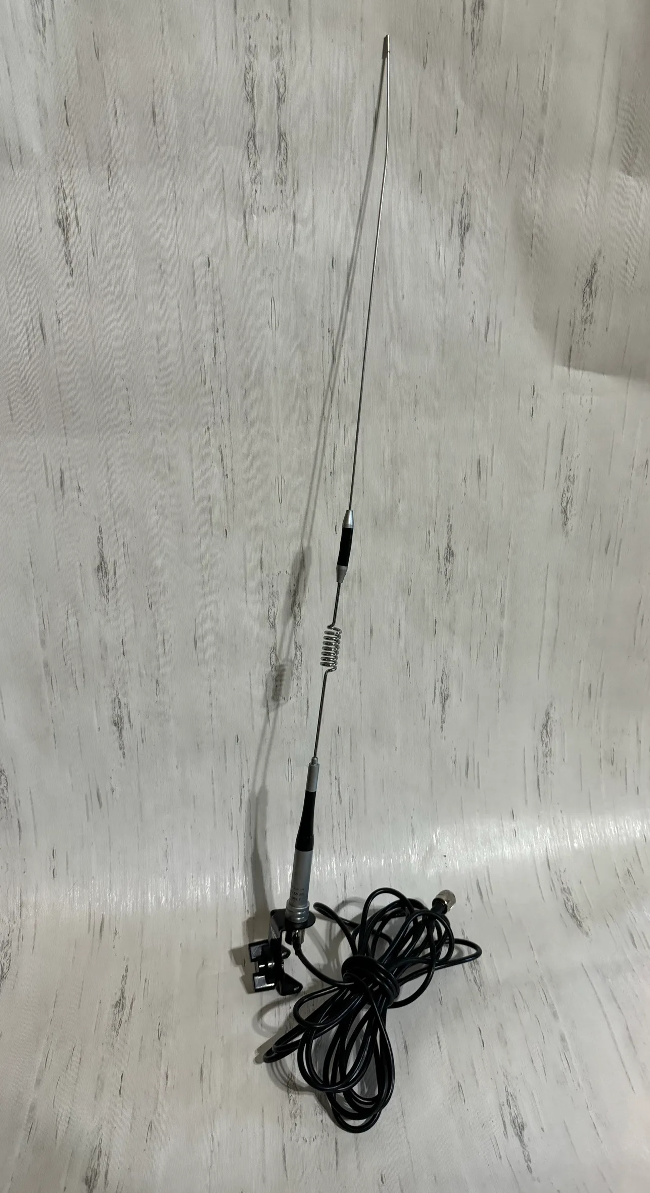 CB Radio Car Antenna thumbnail