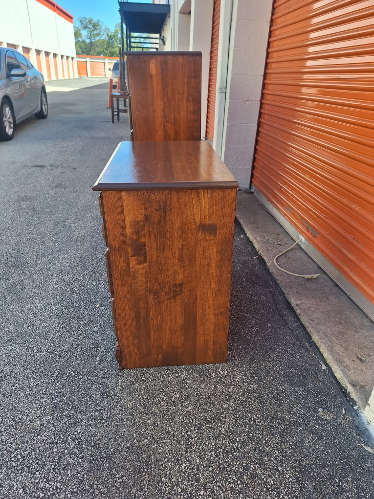Gorgeous Solid Wood Nightstand Dresser - photo 3