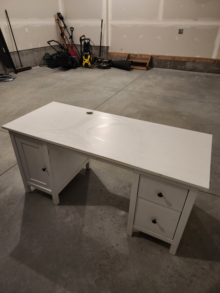 White Desk - photo 2