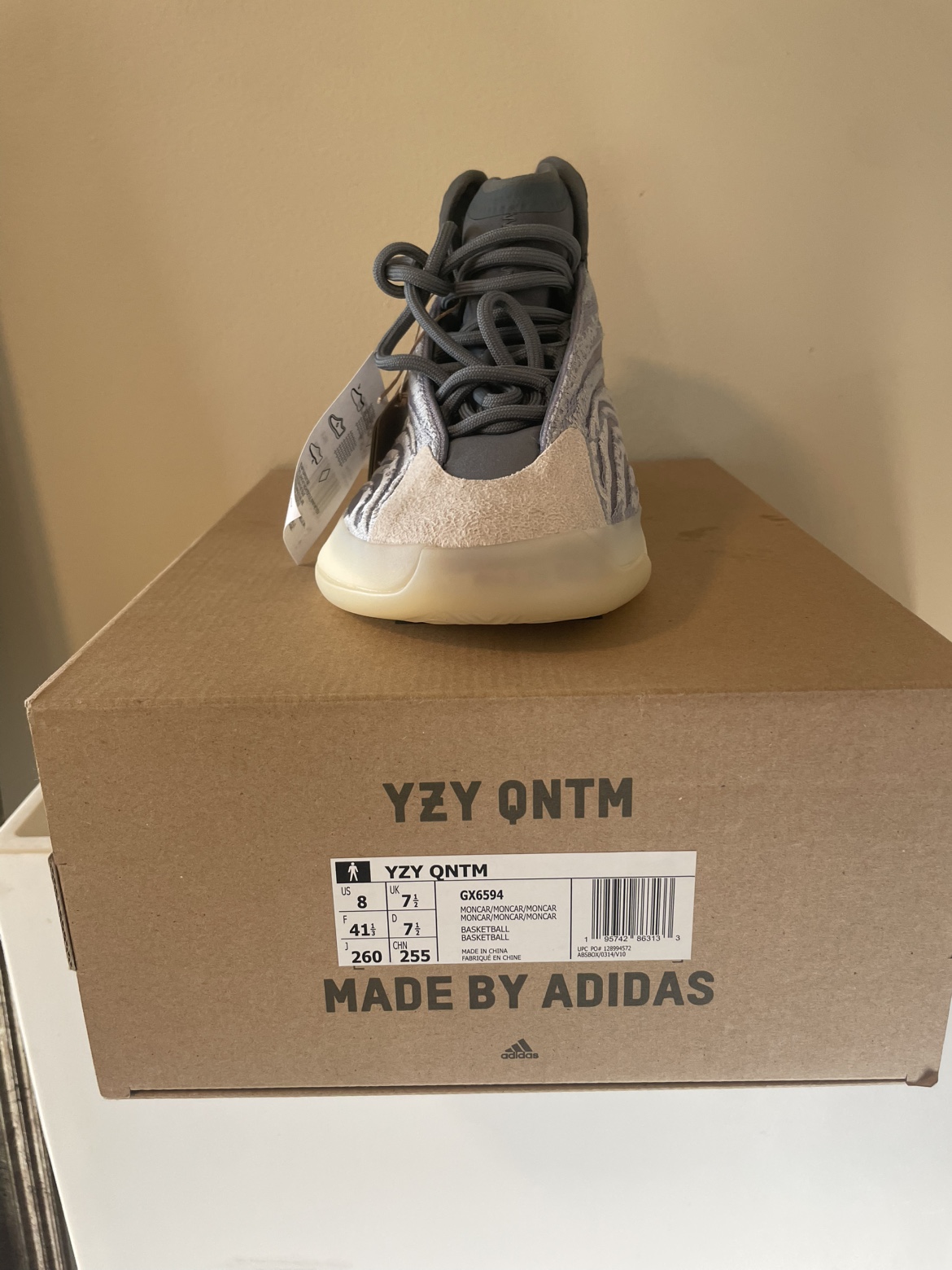 Yeezy QNTM Mono Carbon Size 8 - photo 2