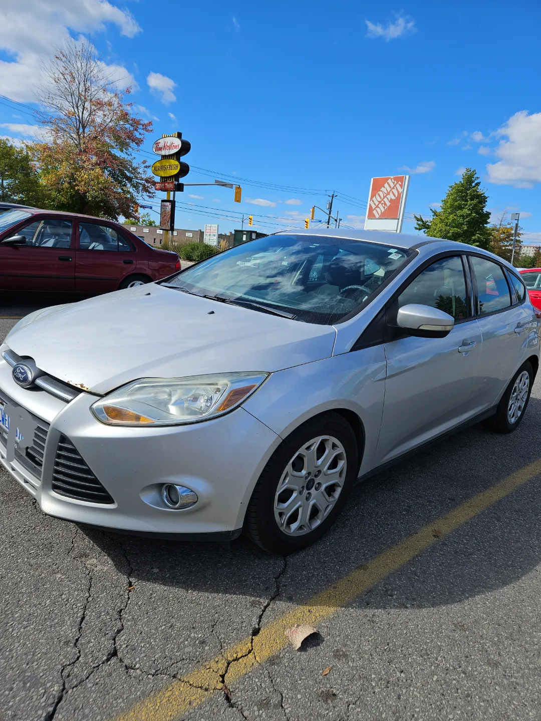 2013 Ford Focus SE thumbnail