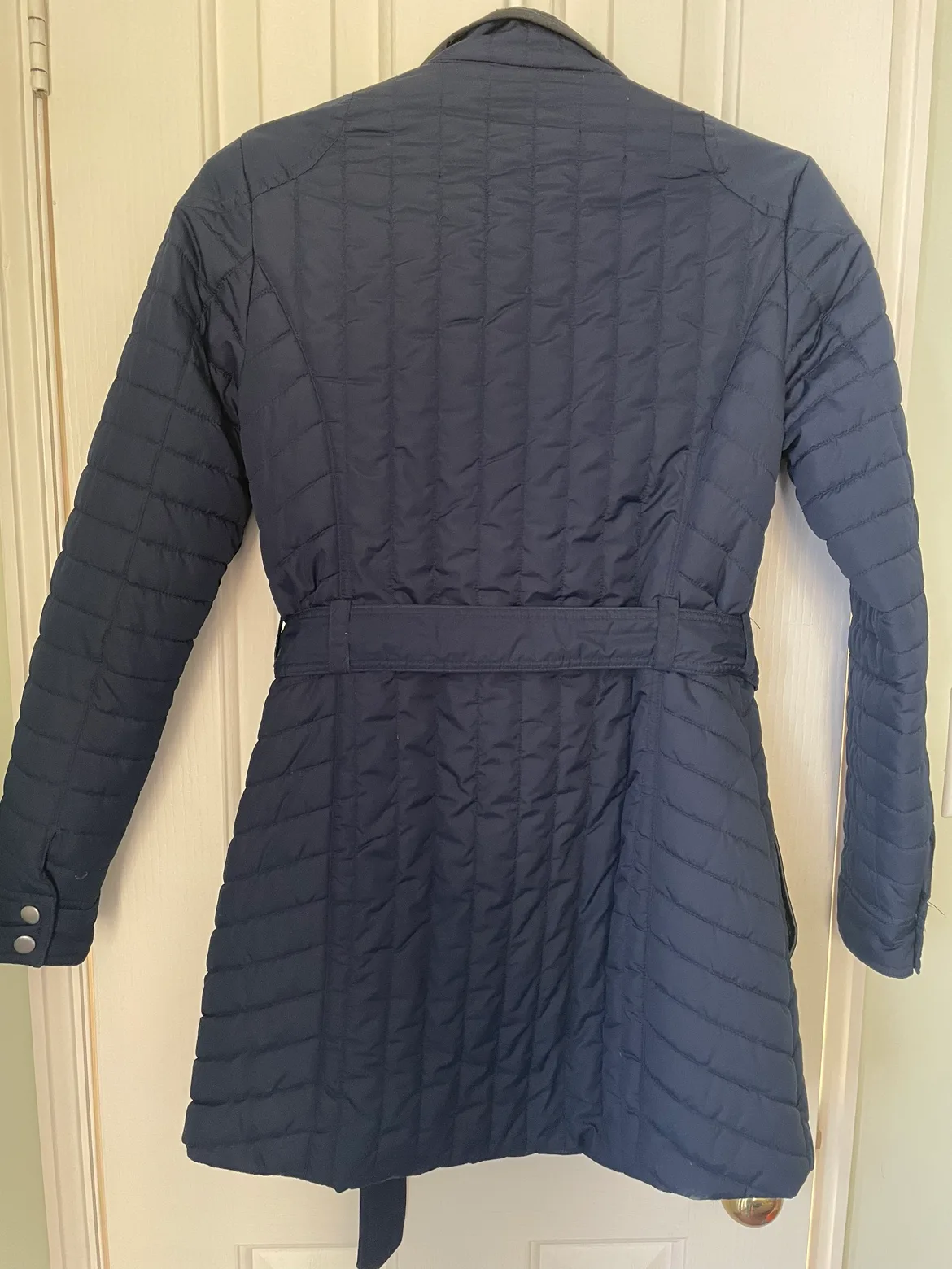 Banana Republic women’s coat image indicator(4)