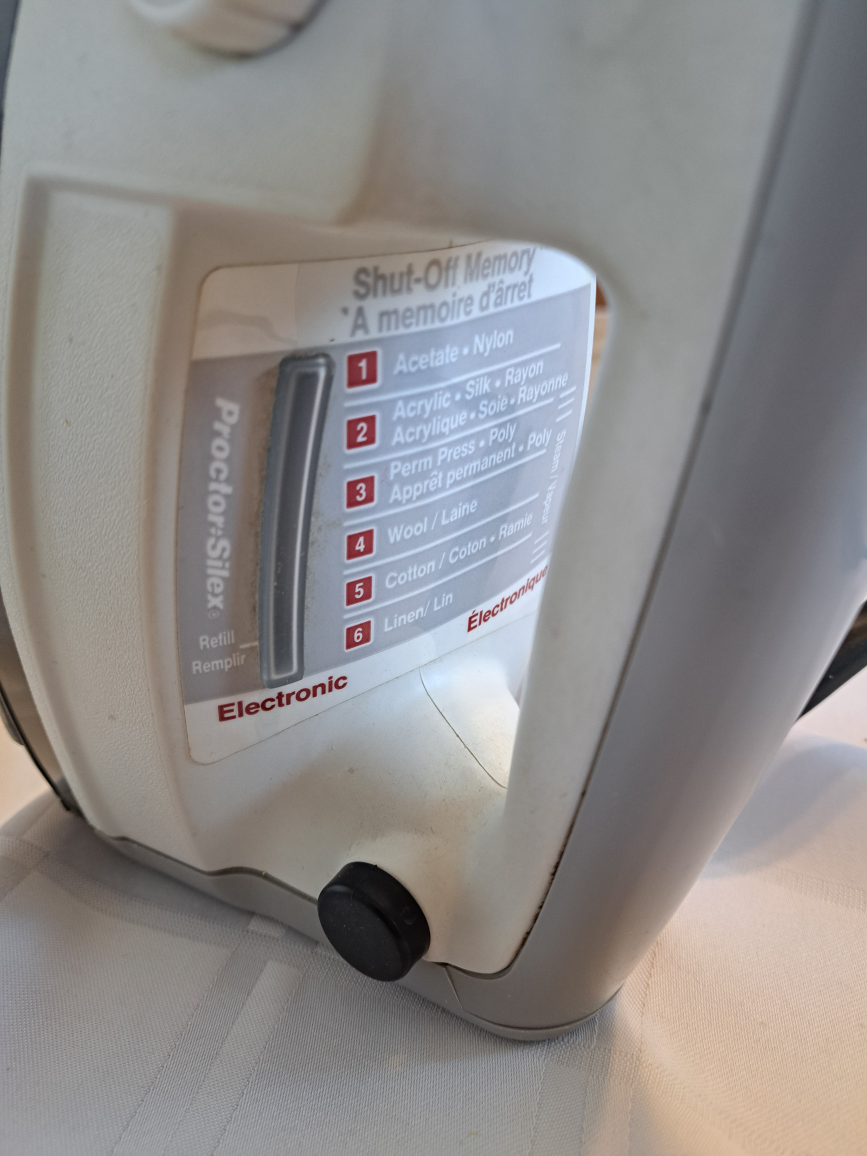 Proctor Silex Electronic Iron - photo 3