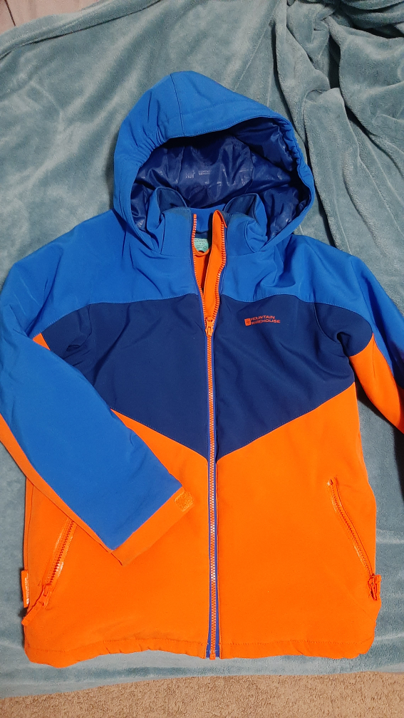 THE MOUNTAIN WAREHOUSE kids ski jacket