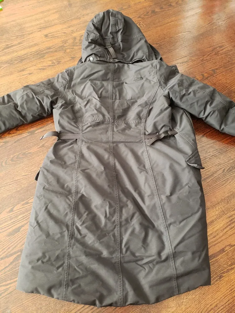 The North Face Women's Long Down Jacket (Black) image indicator(4)
