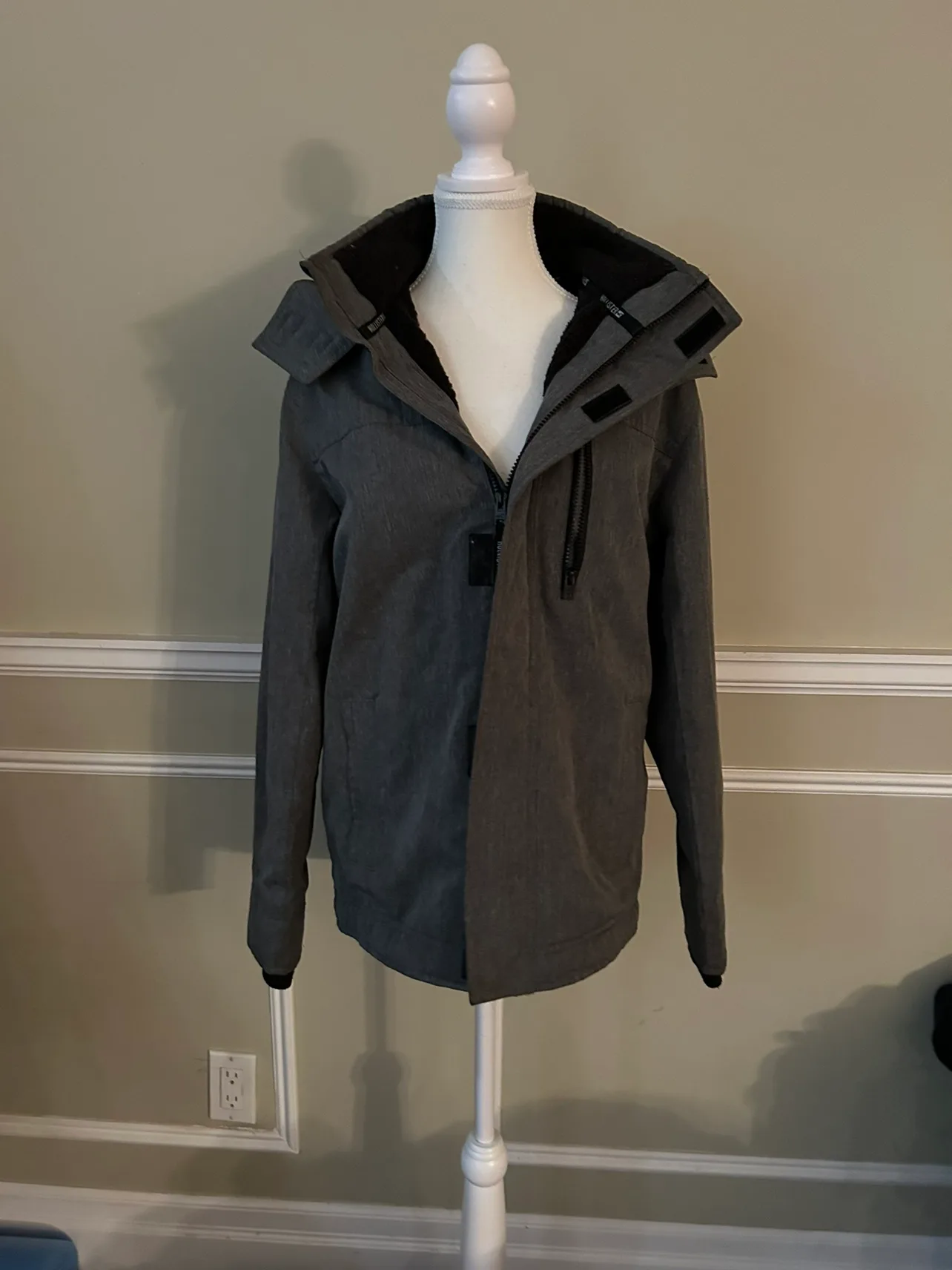 Men's Grey Winter Jacket image indicator(5)