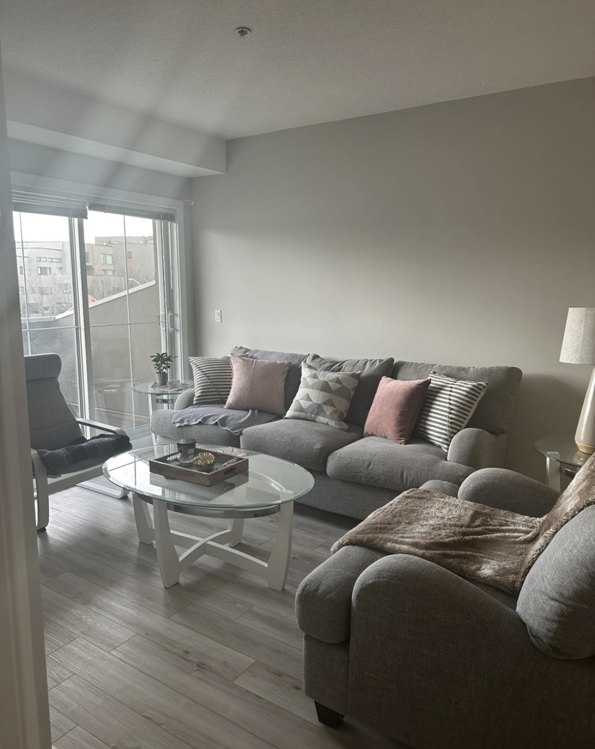 4 Piece Dining Set + Coffee Table + Side Tables - photo 3