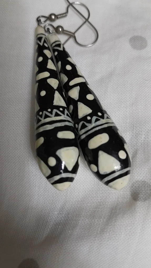 Funky wooden earrings image indicator(2)