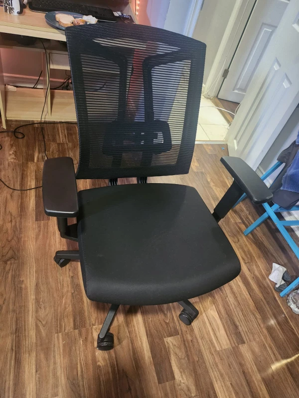 Black Mesh Office Chair