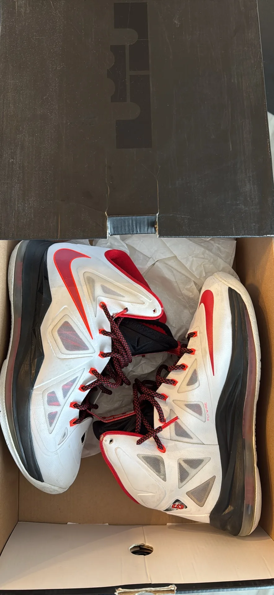 Nike LeBron X Size 8.5 image indicator(2)
