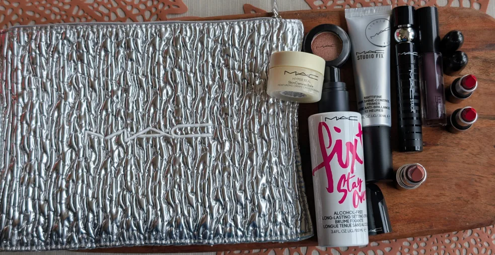 MAC Makeup Set image indicator(2)