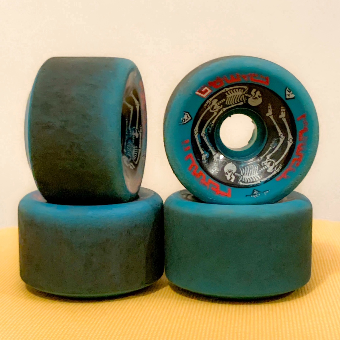 Powell Peralta G-Bones skateboard wheels 64mm 97a