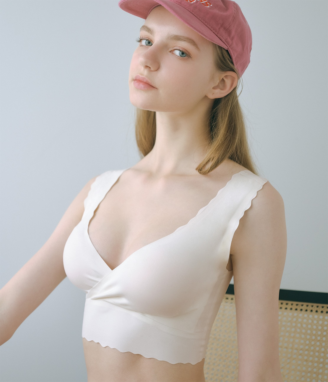 Peasy White Seamless Wireless Bra