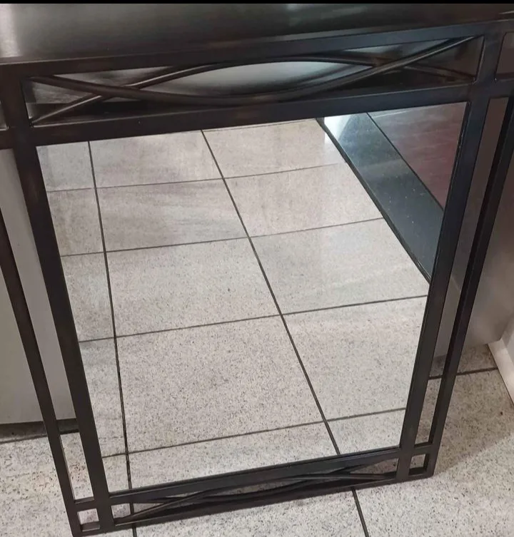 Black Metal Framed Mirror image indicator(3)