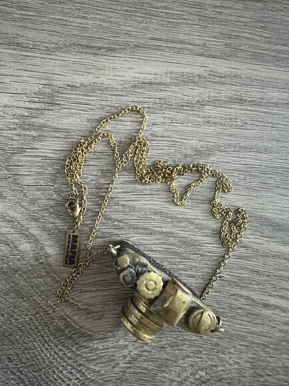 Mafia Classic FM2 Camera Necklace image indicator(3)