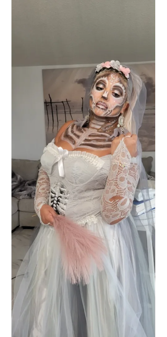 White Bridal Skeleton Costume image indicator(5)