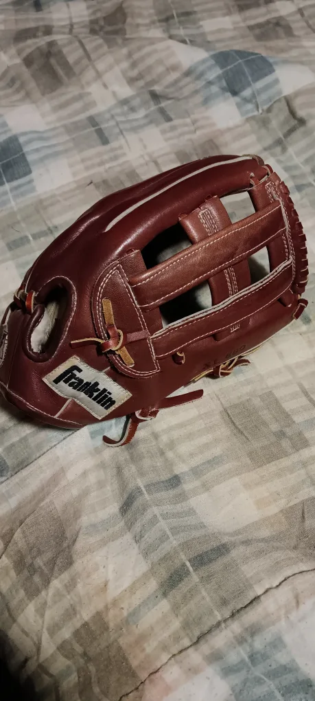 Franklin Baseball Glove thumbnail