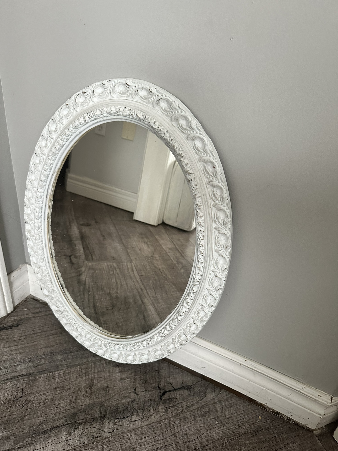 White Ornate Oval Mirror