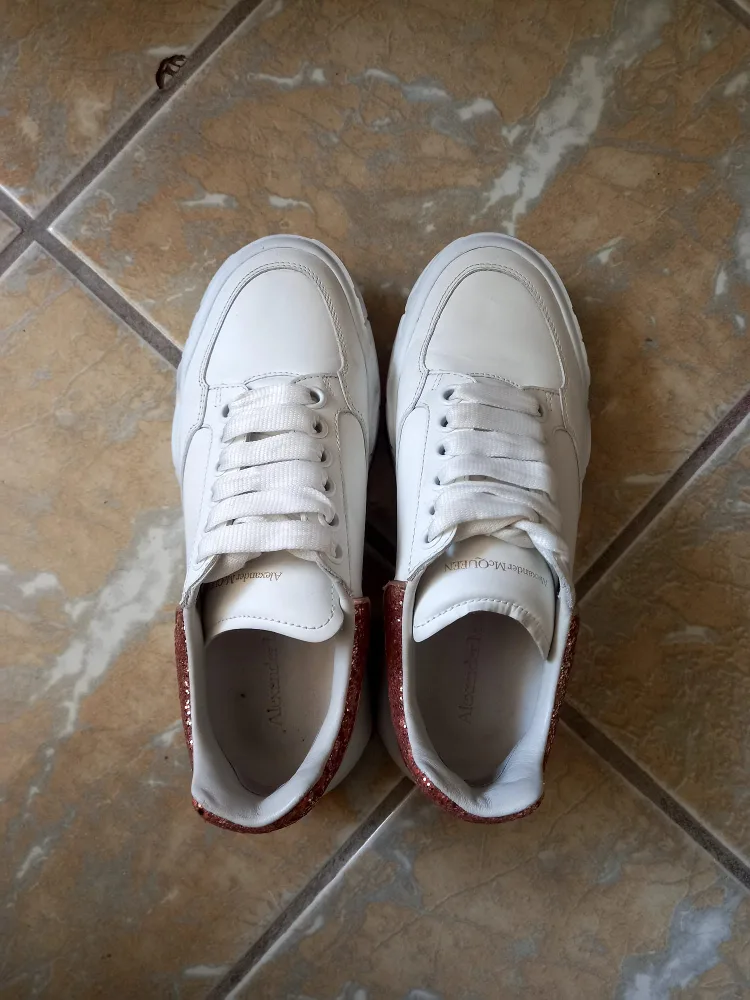 Alexander McQueen Oversized Sneakers image indicator(4)