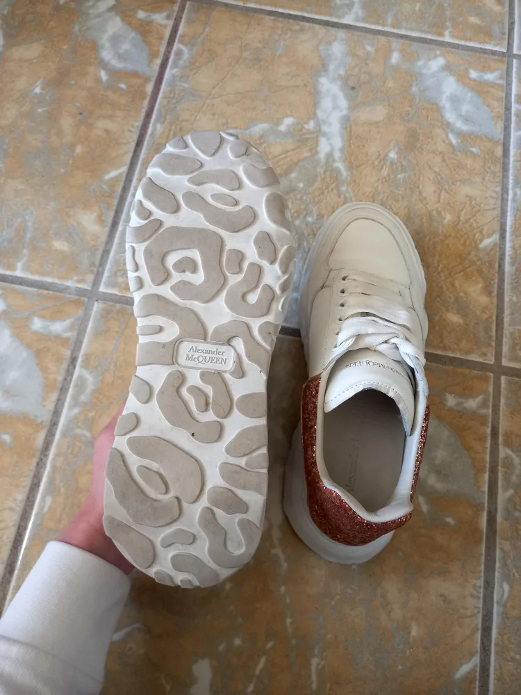 Alexander McQueen Oversized Sneakers image indicator(6)