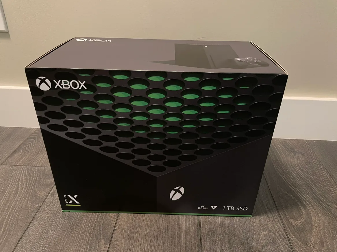 Xbox Series X (Brand new unopened with full warranty) thumbnail