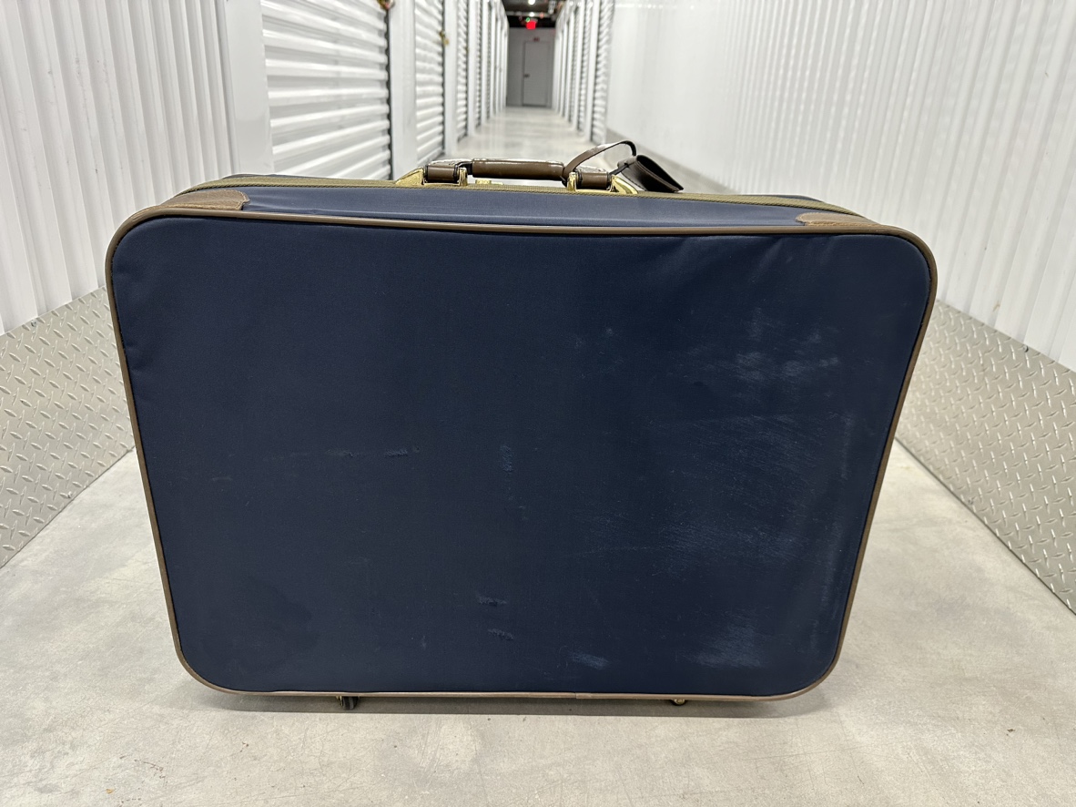 Amelia Earhart Luggage Suitcase - photo 4