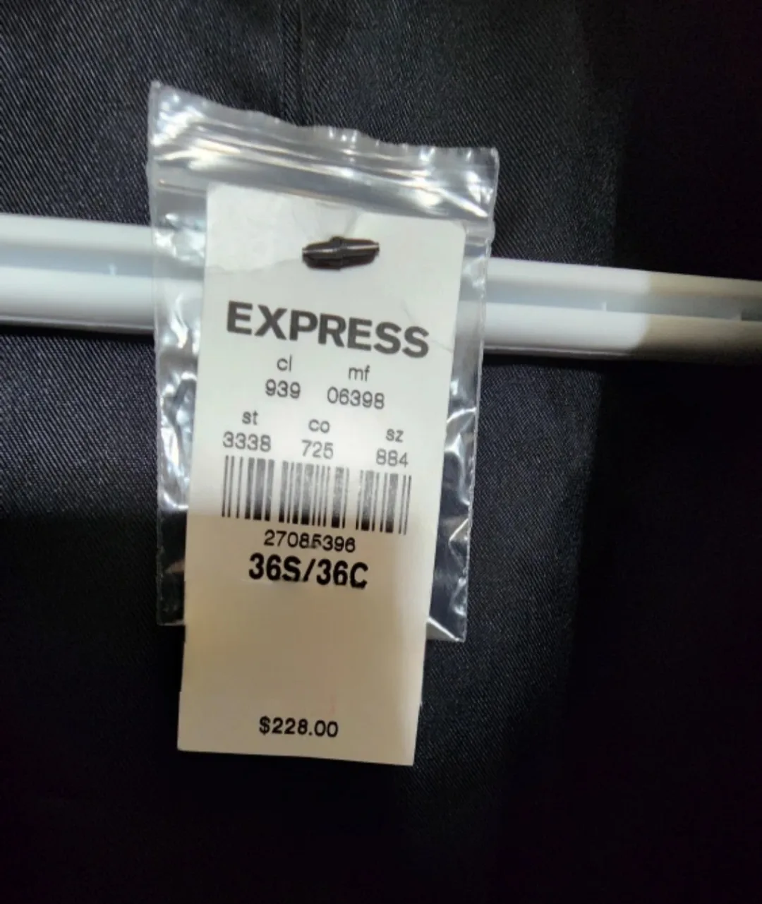 NEW WITH TAGS Express Mens 36S Photographer Fitted Black Blazer image indicator(5)